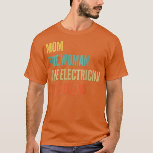 Kvinna Mamma, kvinna och elproducent T Shirt