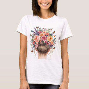 Kvinna med blomkrona med rosor och fjärilar Vatten T Shirt
