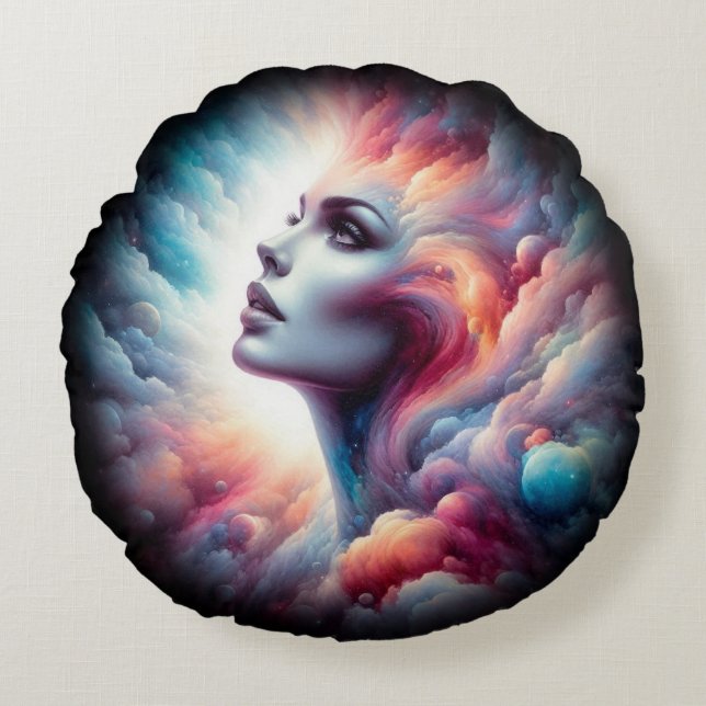 Kvinna med Cosmic Aura Hair Rund Kudde (Framsidan)