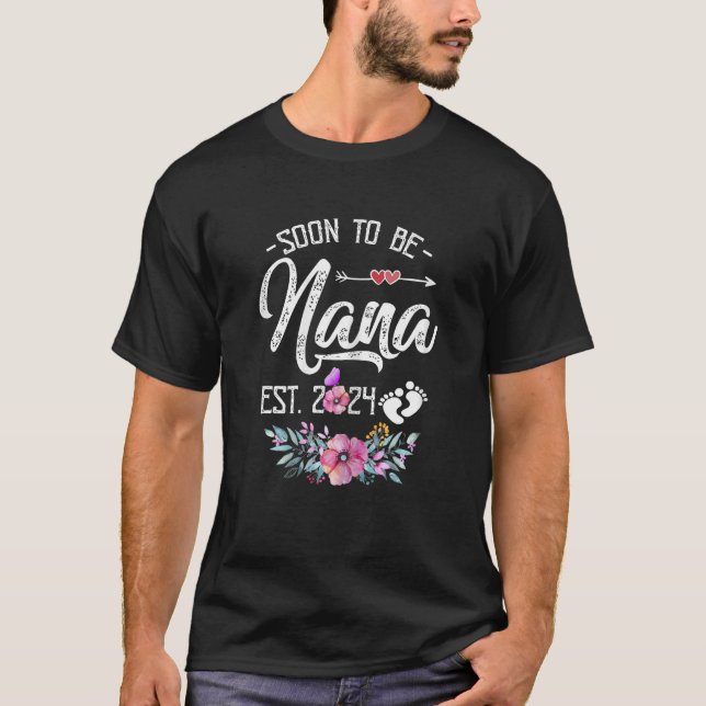 Kvinna snart till Nana 2024 Mors dag första gången T Shirt (Framsida)