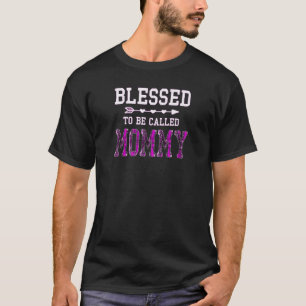 Kvinna som kallas Mamma Gif T Shirt