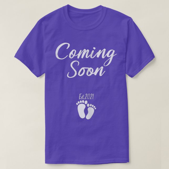 Kvinna som kommer snart 2021 Lustigt Gravid Mother T Shirt (Design framsida)