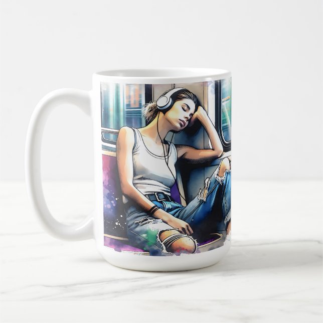 Kvinna som sover på tunnelbanan medan hon lyssnar  kaffemugg (Vänster)