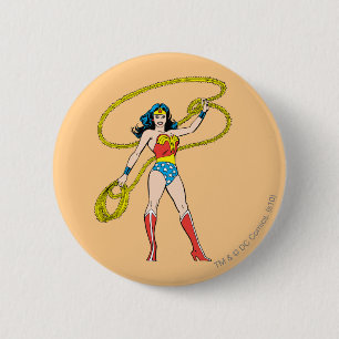 kvinna stående med Lasso Knapp