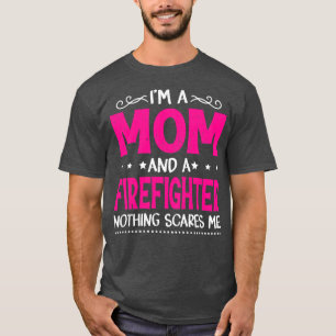 Kvinna Vintage jag är Mamma och en brandman. T Shirt