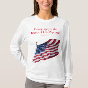 Kvinnans amerikanska Flagga T-Shirt