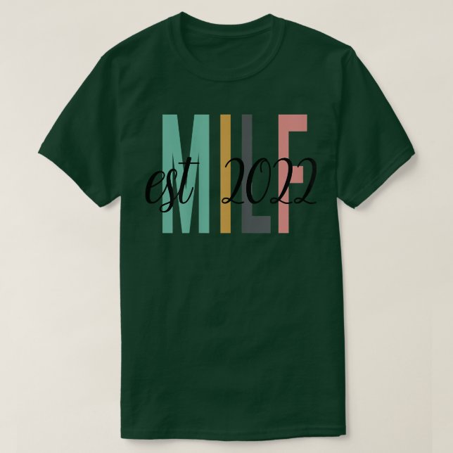 Kvinnans MILF Est T Shirt (Design framsida)