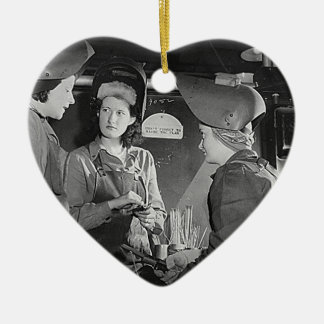 KvinnaWelders Julgransprydnad Keramik