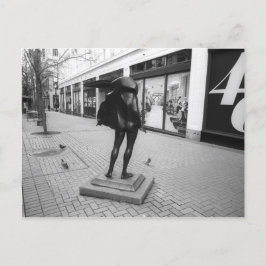 Kvinneakt och Pigeons vykort