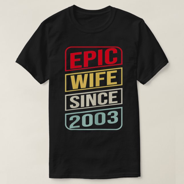 Kvinnlig Epic-hustru sedan 2003 18:e Annivers Bröl T Shirt (Design framsida)