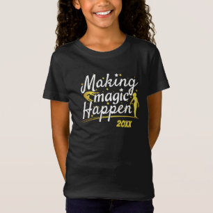 Kvinnlig Gymnastik Gör Magi Händer Citat T Shirt