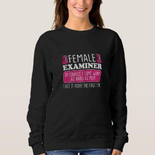 Kvinnlig kvinnlig undersökare får det rätt från bö t shirt