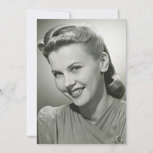 Kvinnlig leende 2 (Framsida)