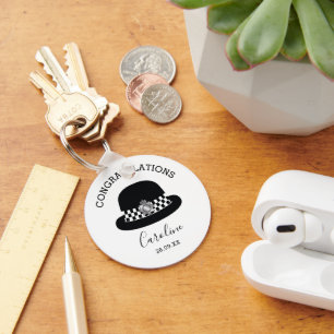 Kvinnlig Polisman Grattis Nyckelring