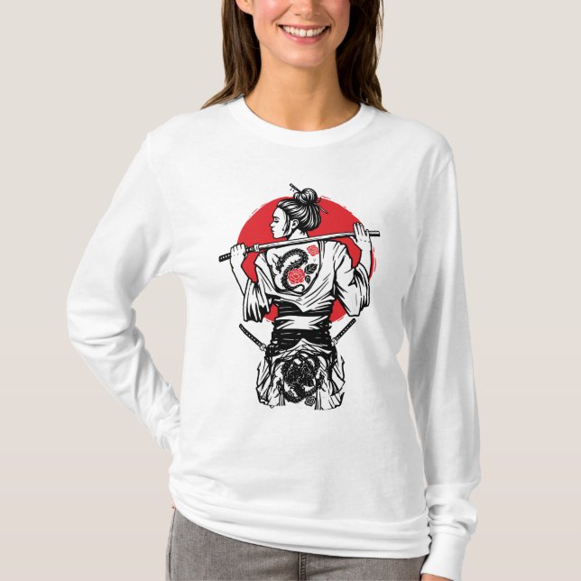 Kvinnlig Samurajkrigare – Drakrosstatuering Japan T Shirt (Framsida)
