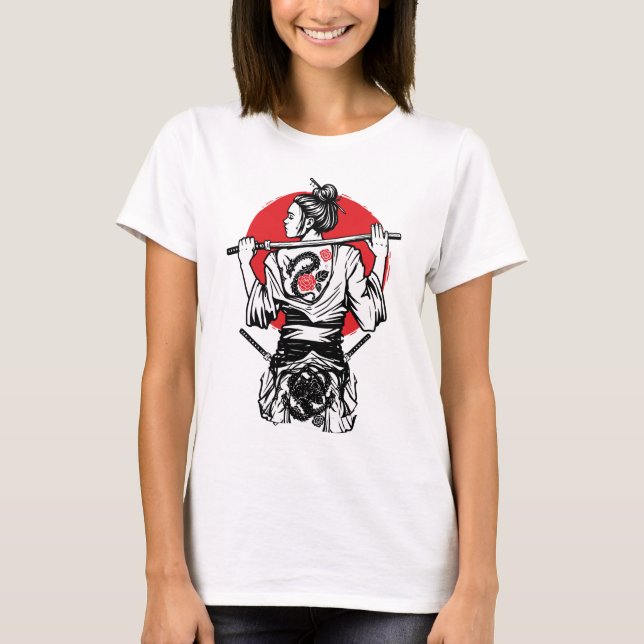 Kvinnlig Samurajkrigare – Drakrosstatuering Japan T Shirt (Framsida)