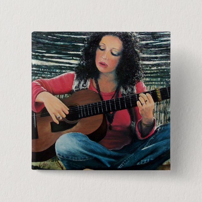 Kvinnlig spelmusik med akustiskt gitarr knapp (Framsida)