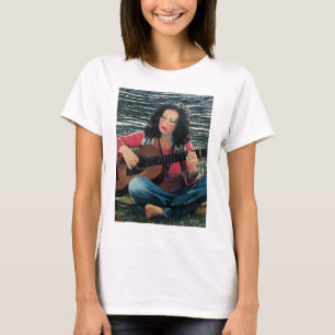 Kvinnlig spelmusik med akustiskt gitarr t shirt