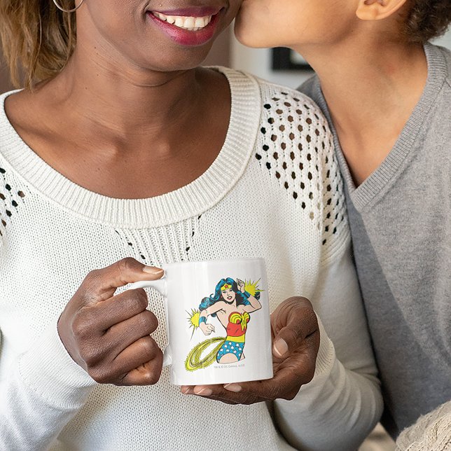  kvinnlig tvist med gULvhandklovar Kaffemugg (Skapare uppladdad)