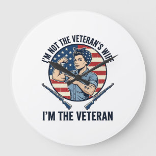 Kvinnlig Veteran Patriotisk Vintage Gravyr T-Shirt Stor Klocka