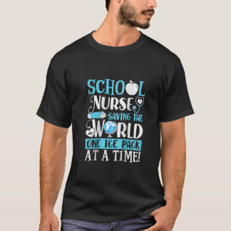 Kvinnliga skolsjuksköterskor som räddar World One T Shirt