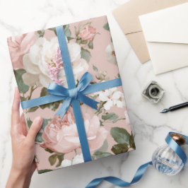 Kvinnligt babyrosa ros vitt blommönster presentpapper