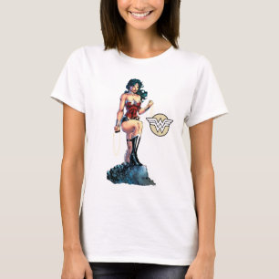 kvinnligt grepp om lasso Atop Sten T-shirt