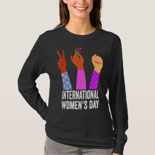 Kvinnodagen i internationell 2022 t shirt
