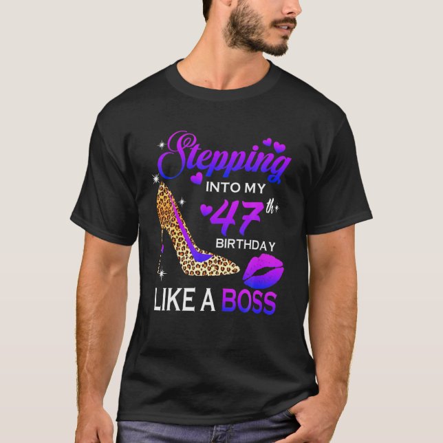Kvinnor 47:e födelsedag ger upp till 47 leopar t shirt (Framsida)
