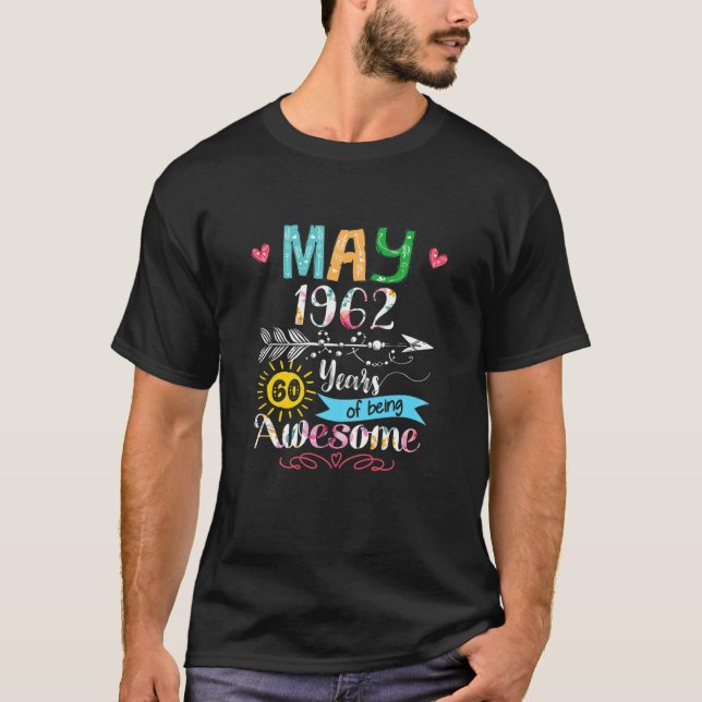 Kvinnor 60 år gamla maj 1962 60 år som Awesom T Shirt (Framsida)