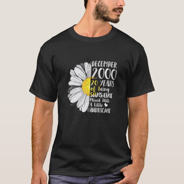 Kvinnor decemberflicka T 20 år gammal Sunshine Bir T Shirt (Framsida)