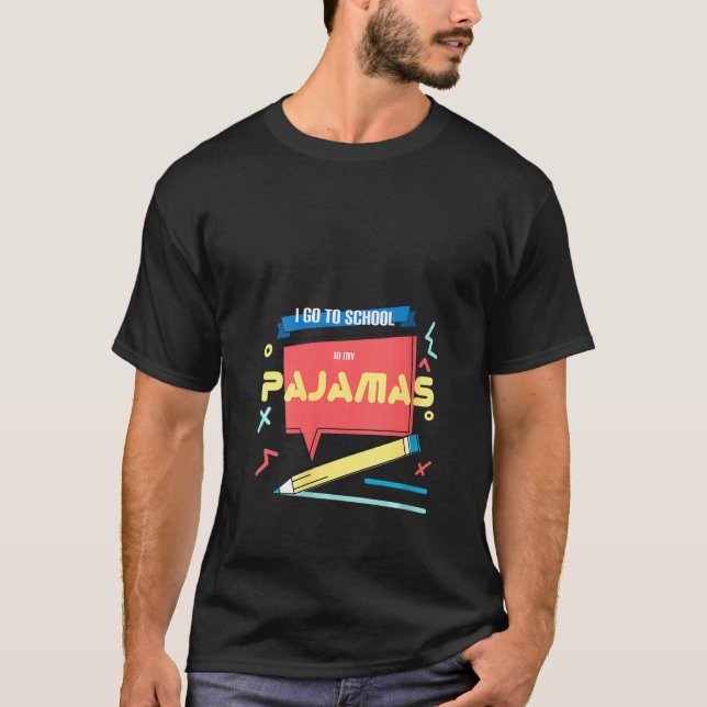 Kvinnor går i skolan i min Pajamas Homeschooler Ki T Shirt (Framsida)