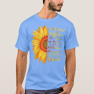 Kvinnor i augusti Flickor 1985 födelsedagspresent T Shirt