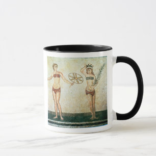 Kvinnor i 'bikinier mugg