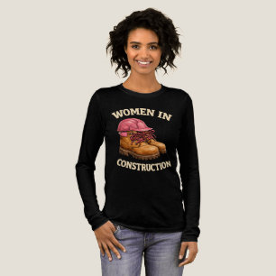 Kvinnor i byggstövlar och hjälm t shirt