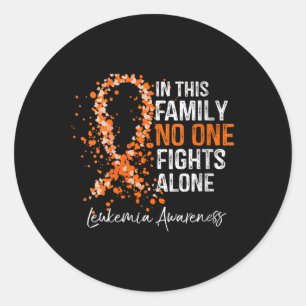 Kvinnor i denna familj kämpar mot Ensam Shirt Leuk Runt Klistermärke