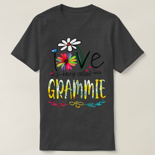 Kvinnor i Kärlek som kallas Grammie Solrosmothe T Shirt (Design framsida)