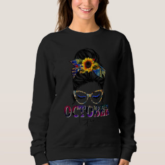 Kvinnor i oktober Flicka Birthday Messy Bun Solros T Shirt