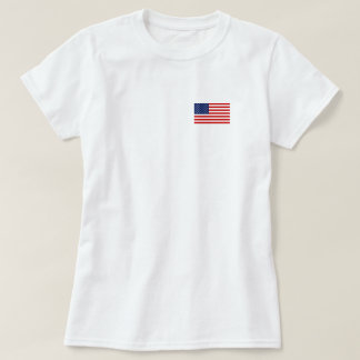 Kvinnor i T-Shirt USA