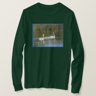 Kvinnor i vit Svan-familjen Långsåld T-Shirt