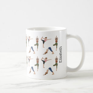 Kvinnor i yogaställningar Träningsmönster med namn Kaffemugg