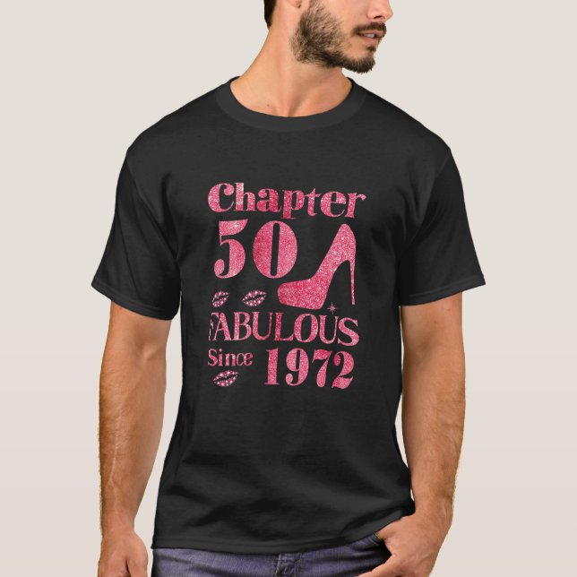 KVINNOR Kapitel 50 Fabulous sedan 1972 T Shirt (Framsida)