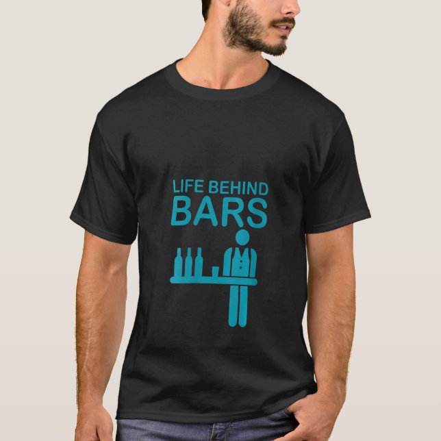 Kvinnor Life bakom Pub Funny Bartender Bartending T Shirt (Framsida)