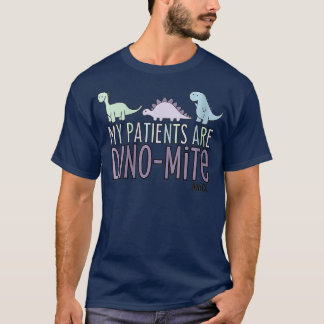 Kvinnor Mina patienter är Dinomite NICU VNeck T Shirt