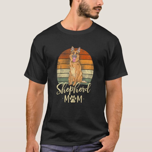 Kvinnor Shepherd Mor Retro Tysk Shepherd Hund Mamm T Shirt (Framsida)