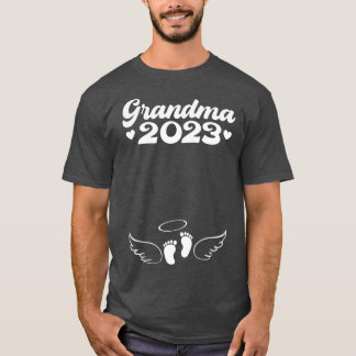 Kvinnor snart som mormor 2023 Gravid Announcem T Shirt