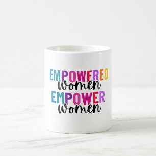 KVINNOR SOM ÄR EMMAKTA FÖR KVINNOR KAFFEMUGG