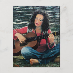 KVINNOR SOM SPELAR MUSIK MED ACOUISTIC GUITAR VYKORT