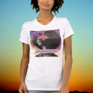 Kvinnor som stärker varandra stärker världen t shirt