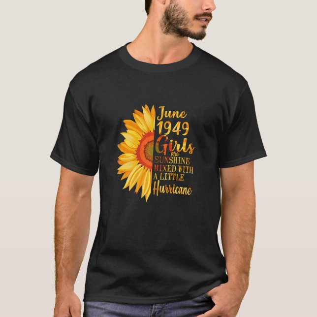 Kvinnorna juni Flickor 1949 73:e födelsedagen 73 å T Shirt (Framsida)